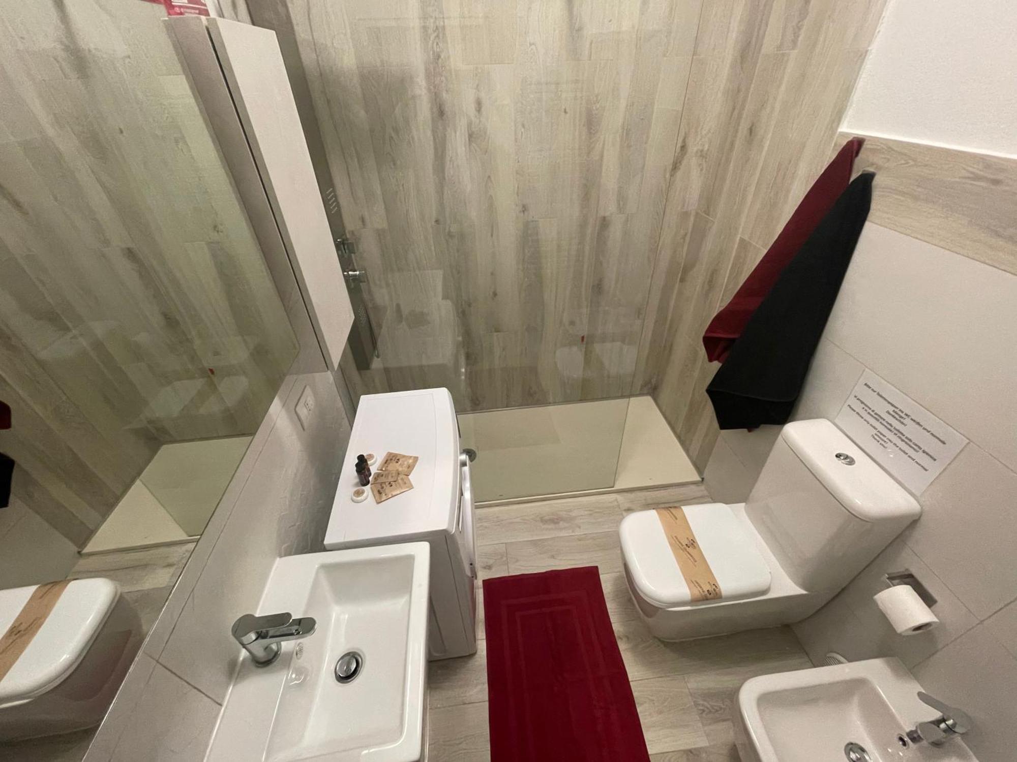 Casa Lugana 15 - Monolocale Con Piscina Fronte Lago Sirmione Buitenkant foto